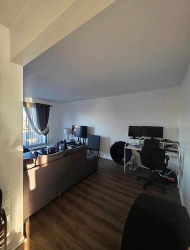 2 bedrooms apartment for rent in Laval — photo 6