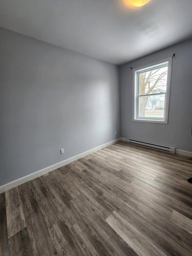 3 bedrooms apartment for rent in Sherbrooke — photo 18