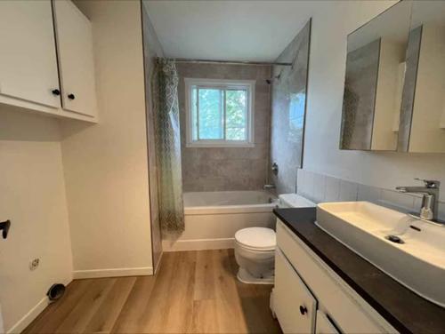 2 bedrooms apartment for rent in Sherbrooke — photo 8