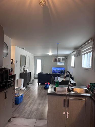 Appartement de 3 chambres à louer à Longueuil — photo 2