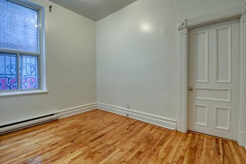 4 bedrooms apartment for rent in Montreal - Le Plateau-Mont-Royal — photo 18