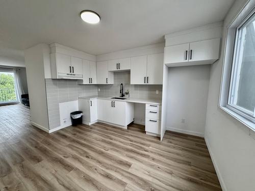 Appartement de 2 chambres à louer à Longueuil — photo 2