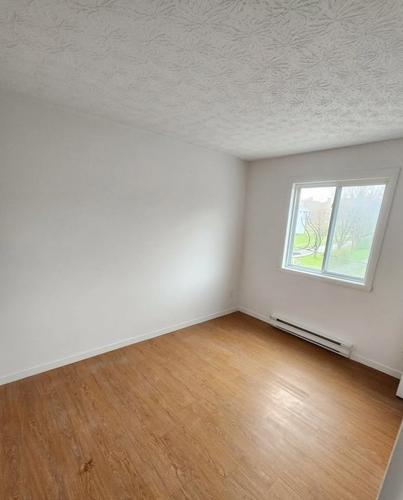 2 bedrooms apartment for rent in Sherbrooke — photo 6