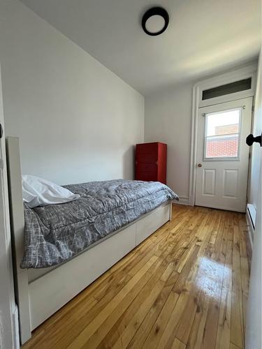 2 bedrooms apartment for rent in Montreal - Le Plateau-Mont-Royal — photo 2