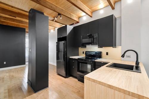 1 bedroom apartment for rent in Montreal - Ville-Marie — photo 10