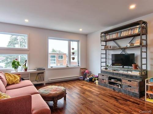 Appartement de 2 chambres à louer à Longueuil — photo 2