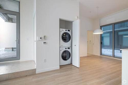 1 bedroom apartment for rent in Montreal - Ville-Marie — photo 8