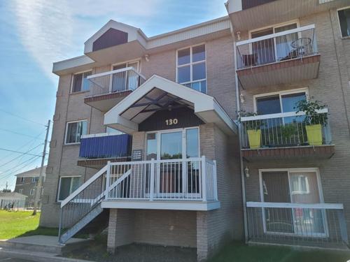 2 bedrooms apartment for rent in Lévis — photo 2