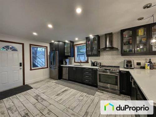 Appartement de 3 chambres à louer à Longueuil — photo 2