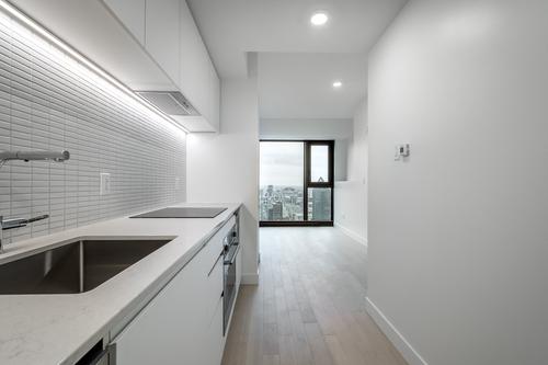 1 bedroom apartment for rent in Montreal - Ville-Marie — photo 13