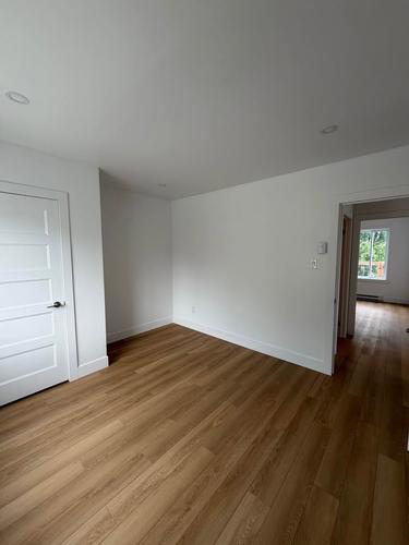 2 bedrooms apartment for rent in Sherbrooke — photo 5