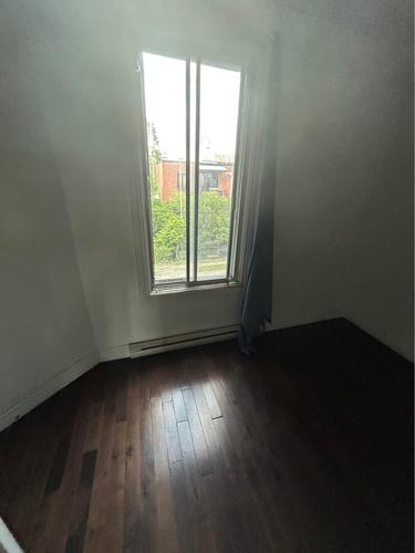 Appartement de 5 chambres à louer à Montreal - Villeray–Saint-Michel–Parc-Extension — photo 11