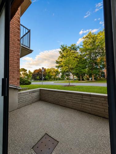 2 bedrooms apartment for rent in Laval — photo 15