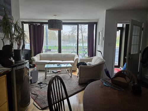 4 bedrooms apartment for rent in Montreal - Le Plateau-Mont-Royal — photo 2