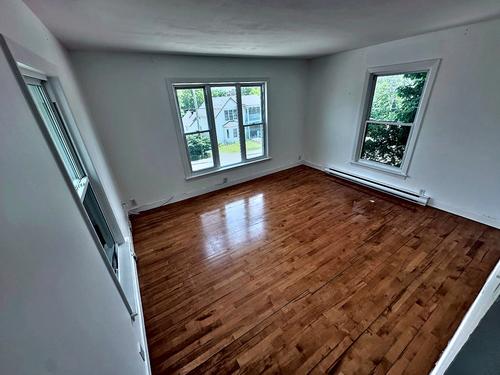 Appartement de 3 chambres à louer à Sherbrooke — photo 2