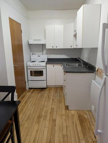 2 bedrooms apartment for rent in Sherbrooke — photo 2