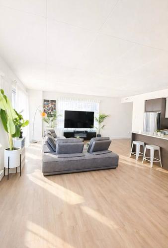 Appartement de 3 chambres à louer à Laval — photo 2