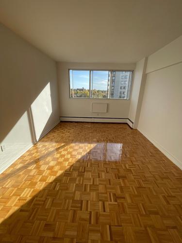 1 bedroom apartment for rent in Montreal - Saint-Laurent — photo 2