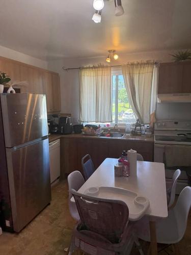 Appartement de 2 chambres à louer à Québec - Sainte-Foy–Sillery–Cap-Rouge — photo 2