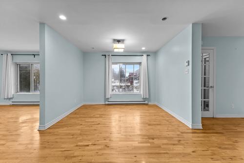 5 bedrooms apartment for rent in Montreal - Côte-des-Neiges–Notre-Dame-de-Grâce — photo 3