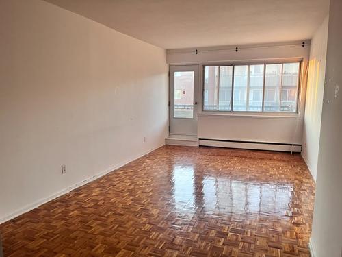 1 bedroom apartment for rent in Montreal - Saint-Laurent — photo 8