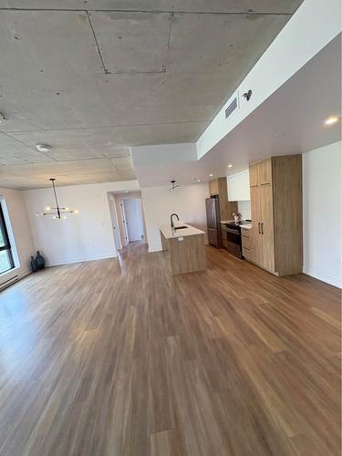 3 bedrooms apartment for rent in Laval — photo 3
