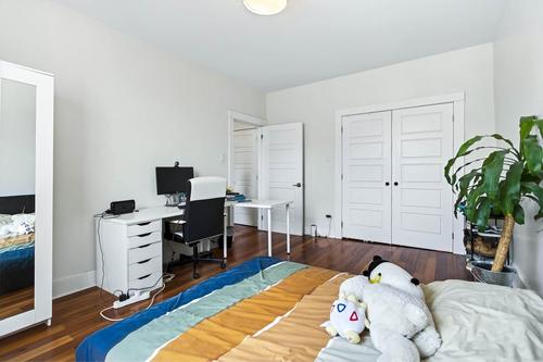 5 bedrooms apartment for rent in Montréal — photo 9
