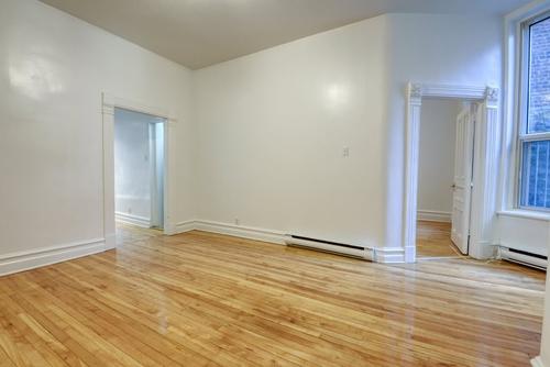 4 bedrooms apartment for rent in Montreal - Le Plateau-Mont-Royal — photo 14