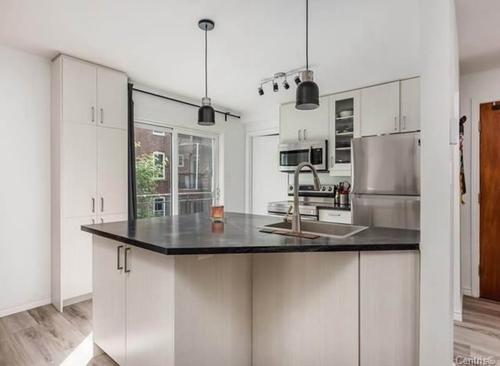 2 bedrooms apartment for rent in Montreal - Ville-Marie — photo 3