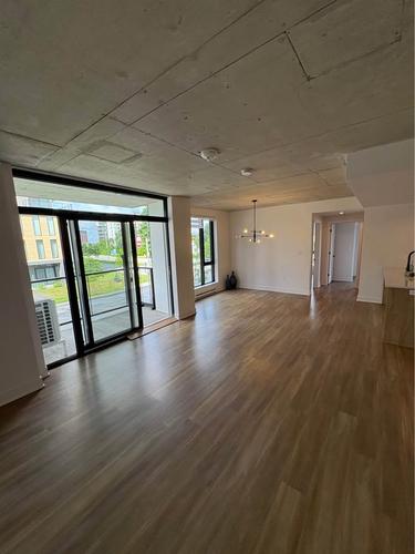 3 bedrooms apartment for rent in Laval — photo 8