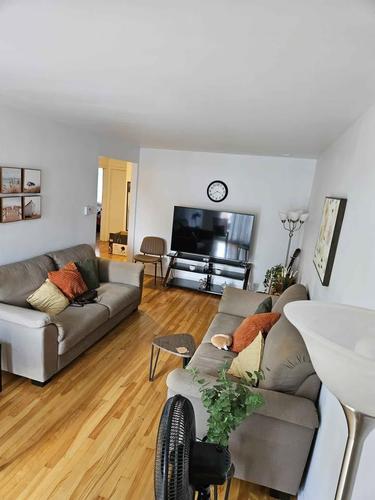 3 bedrooms apartment for rent in Laval — photo 9