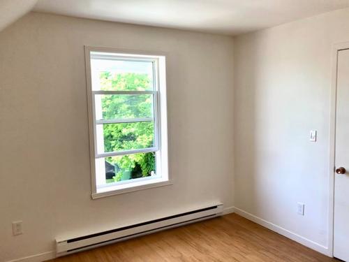 2 bedrooms apartment for rent in Sherbrooke — photo 3