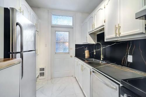 2 bedrooms apartment for rent in Montreal - Le Plateau-Mont-Royal — photo 5