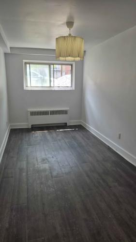 Appartement de 1 chambre à louer à Montreal - Villeray–Saint-Michel–Parc-Extension — photo 2