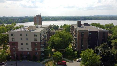 Appartement de 2 chambres à louer à Laval — photo 2