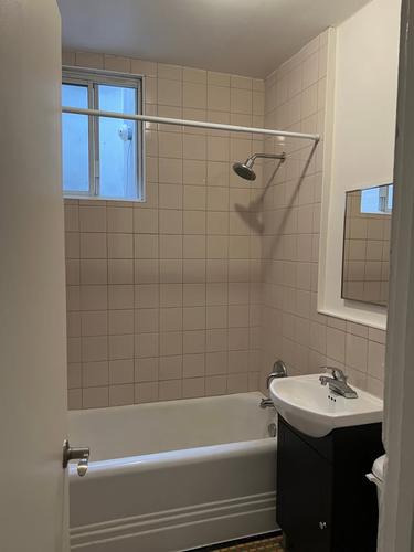 2 bedrooms apartment for rent in Montreal - Ville-Marie — photo 12