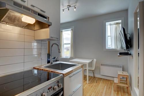 Studio for rent in Québec - La Cité-Limoilou — photo 17