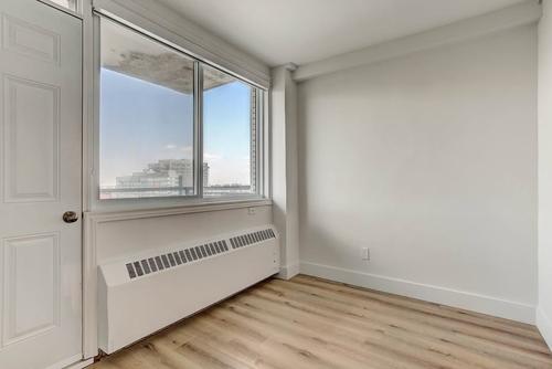 2 bedrooms apartment for rent in Montreal - Ville-Marie — photo 9