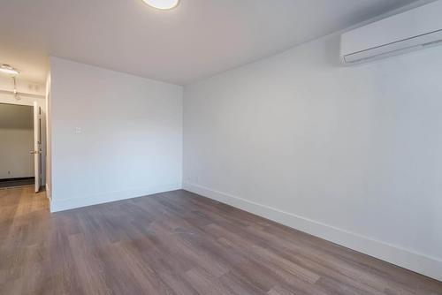Studio for rent in Montreal - Le Plateau-Mont-Royal — photo 8
