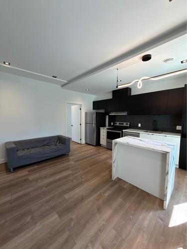 Appartement de 2 chambres à louer à Montreal - Ville-Marie — photo 2