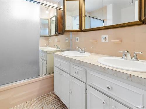 3 bedrooms apartment for rent in Laval — photo 15