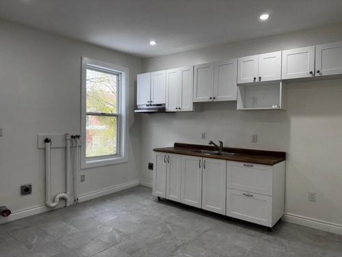 3 bedrooms apartment for rent in Montreal - Verdun — photo 17