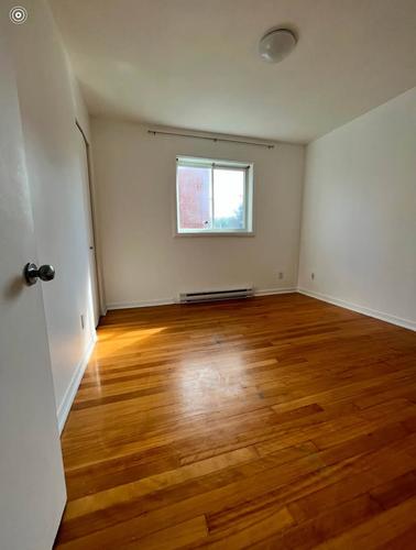 Appartement de 3 chambres à louer à Laval — photo 6