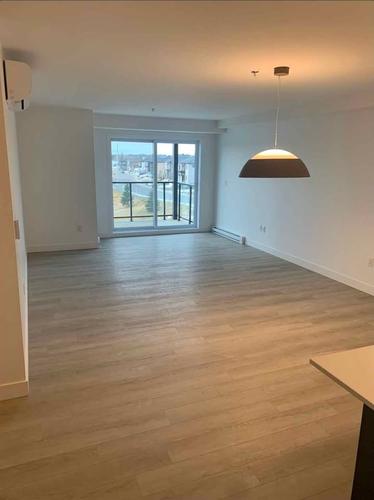 Appartement de 2 chambres à louer à Lévis — photo 2