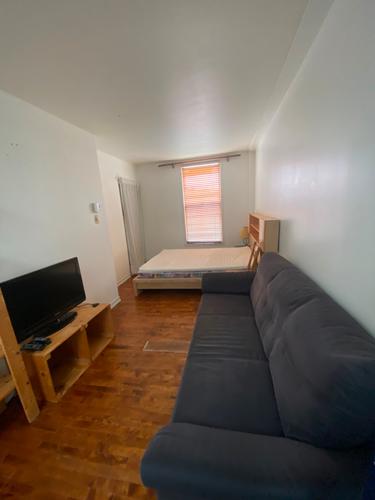 3 bedrooms apartment for rent in Montreal - Verdun — photo 12