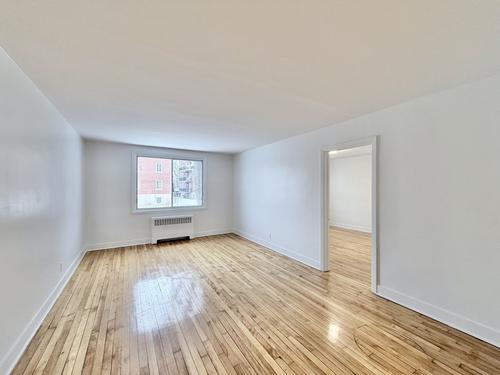 1 bedroom apartment for rent in Montreal - Saint-Laurent — photo 4