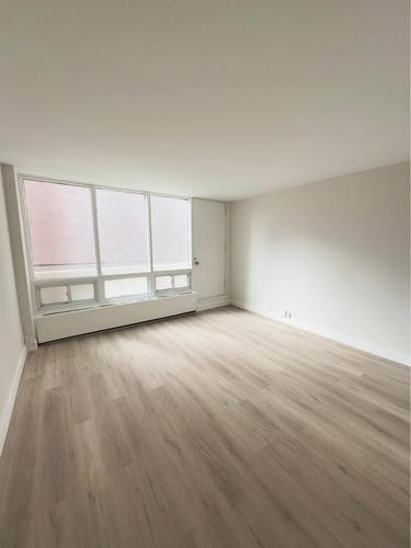 1 bedroom apartment for rent in Montreal - Ville-Marie — photo 8