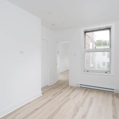 2 bedrooms apartment for rent in Montreal - Le Plateau-Mont-Royal — photo 9