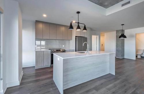 3 bedrooms apartment for rent in Laval — photo 3