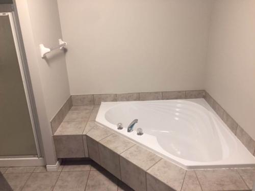 2 bedrooms apartment for rent in Lévis — photo 10